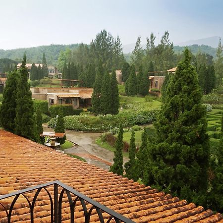 La Toscana Suan Phueng Bagian luar foto