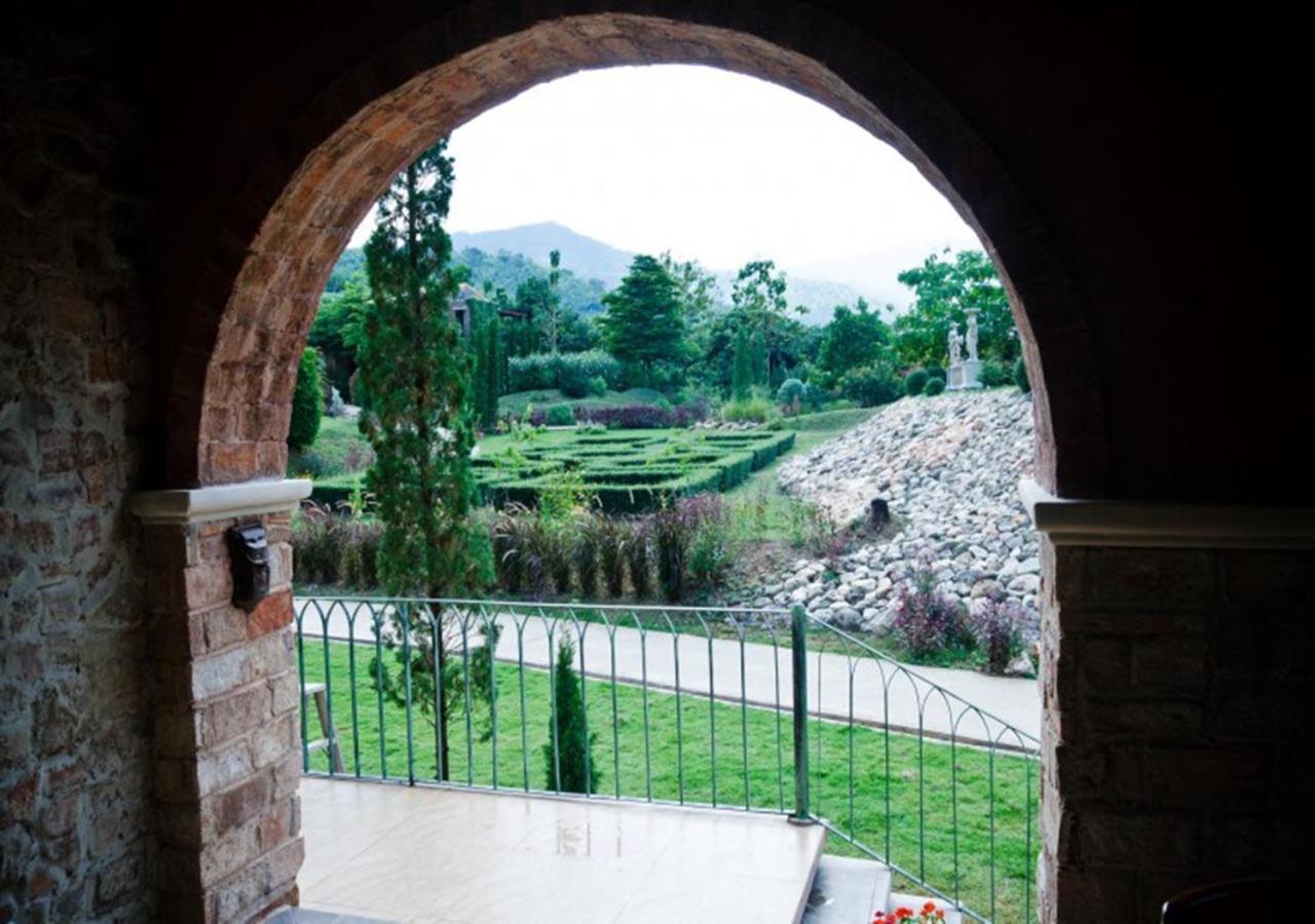 La Toscana Suan Phueng Bagian luar foto