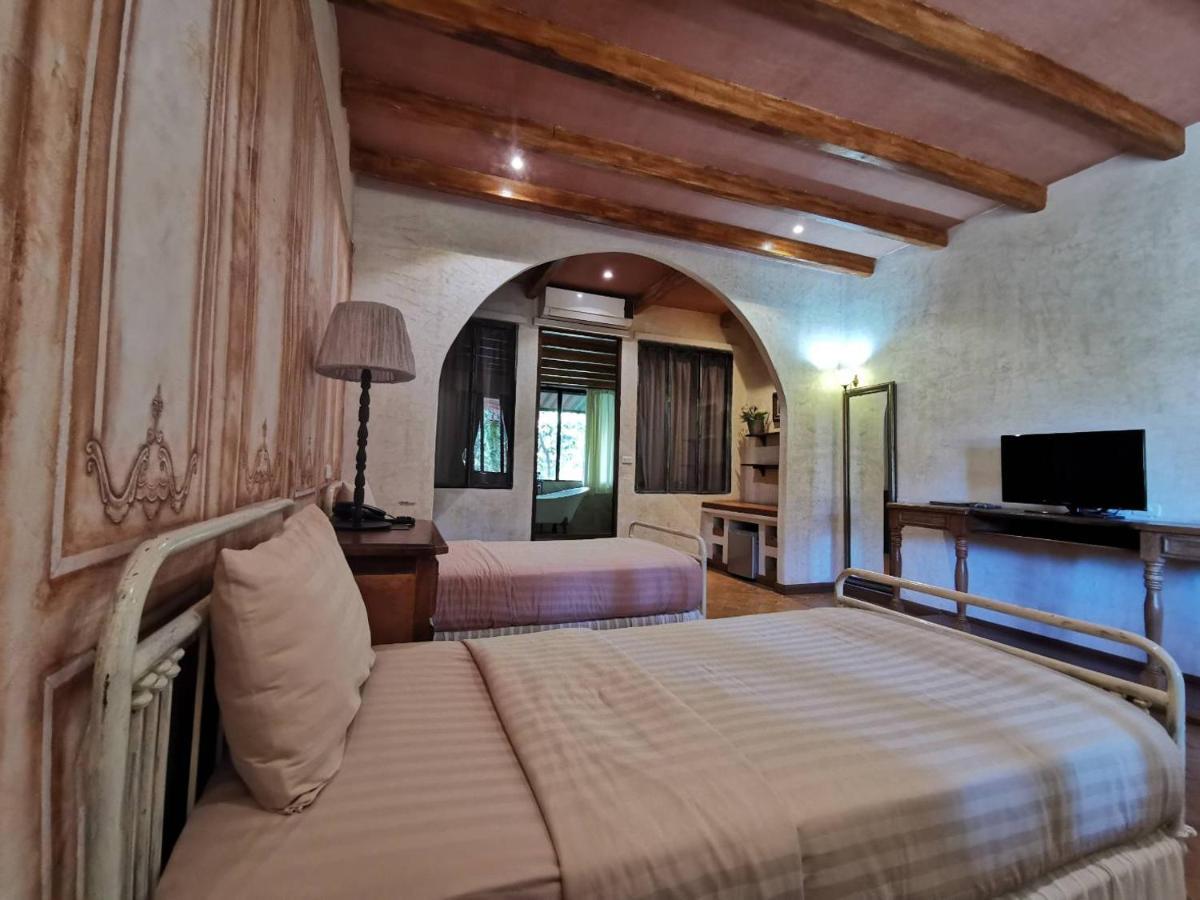 La Toscana Suan Phueng Bagian luar foto