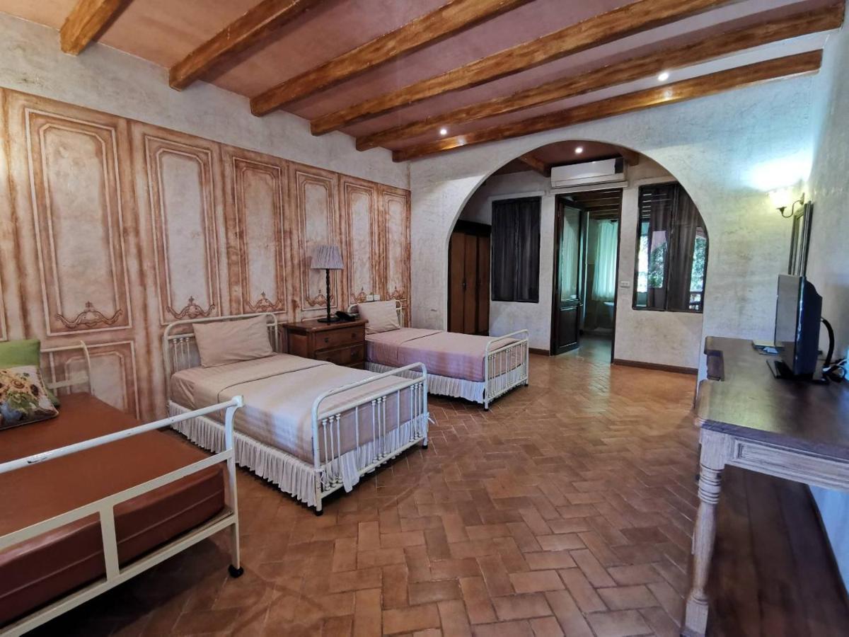 La Toscana Suan Phueng Bagian luar foto