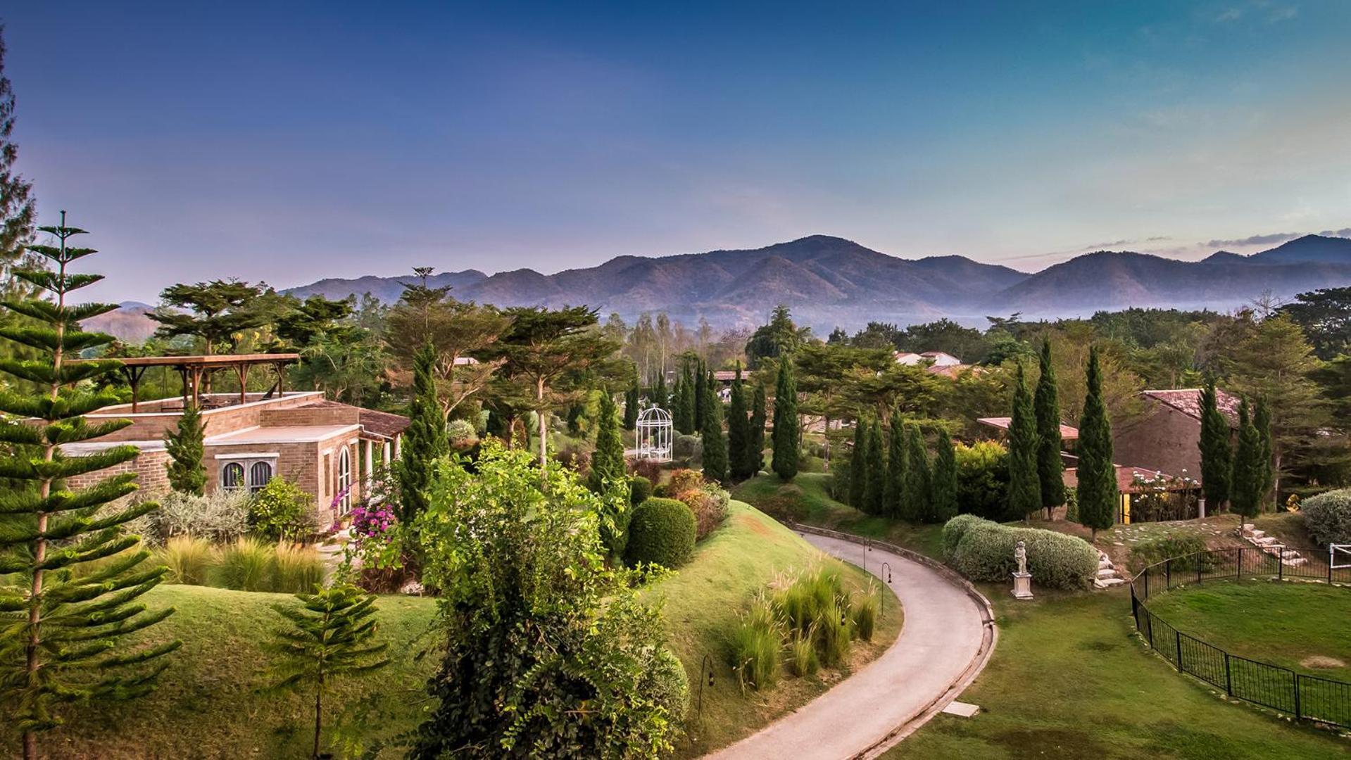 La Toscana Suan Phueng Bagian luar foto
