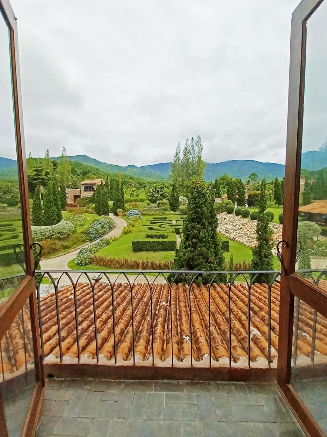 La Toscana Suan Phueng Bagian luar foto