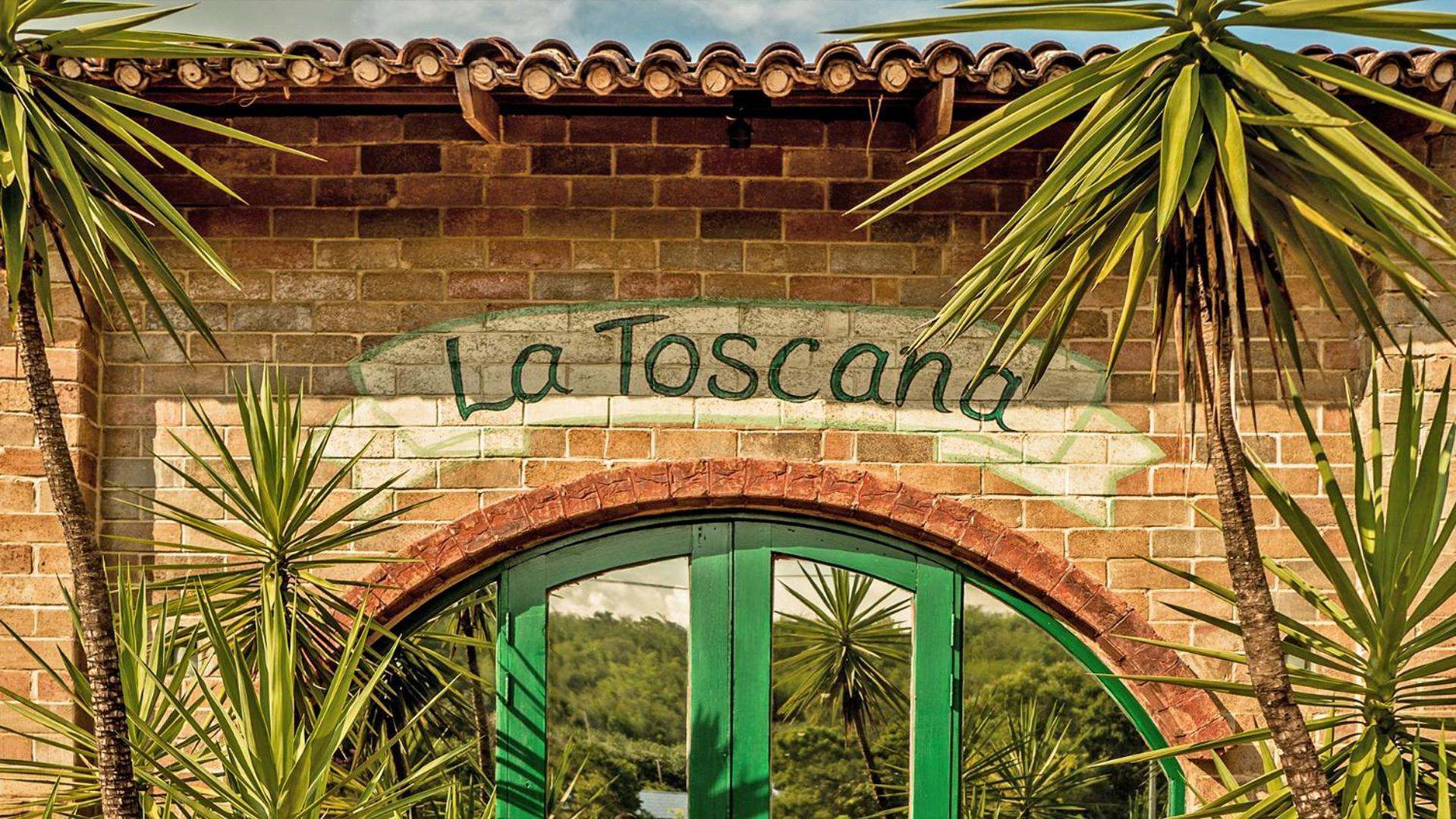 La Toscana Suan Phueng Bagian luar foto
