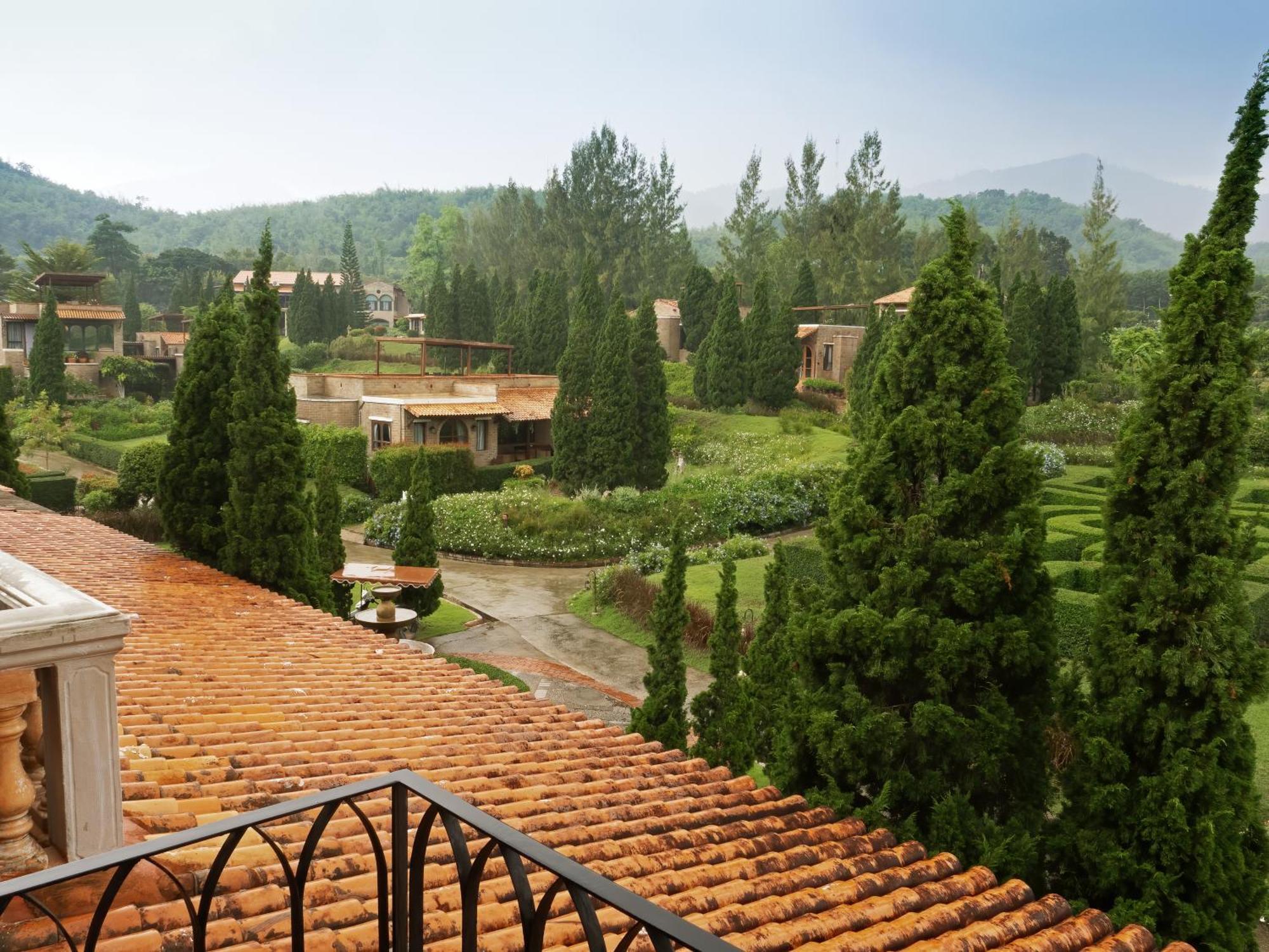 La Toscana Suan Phueng Bagian luar foto
