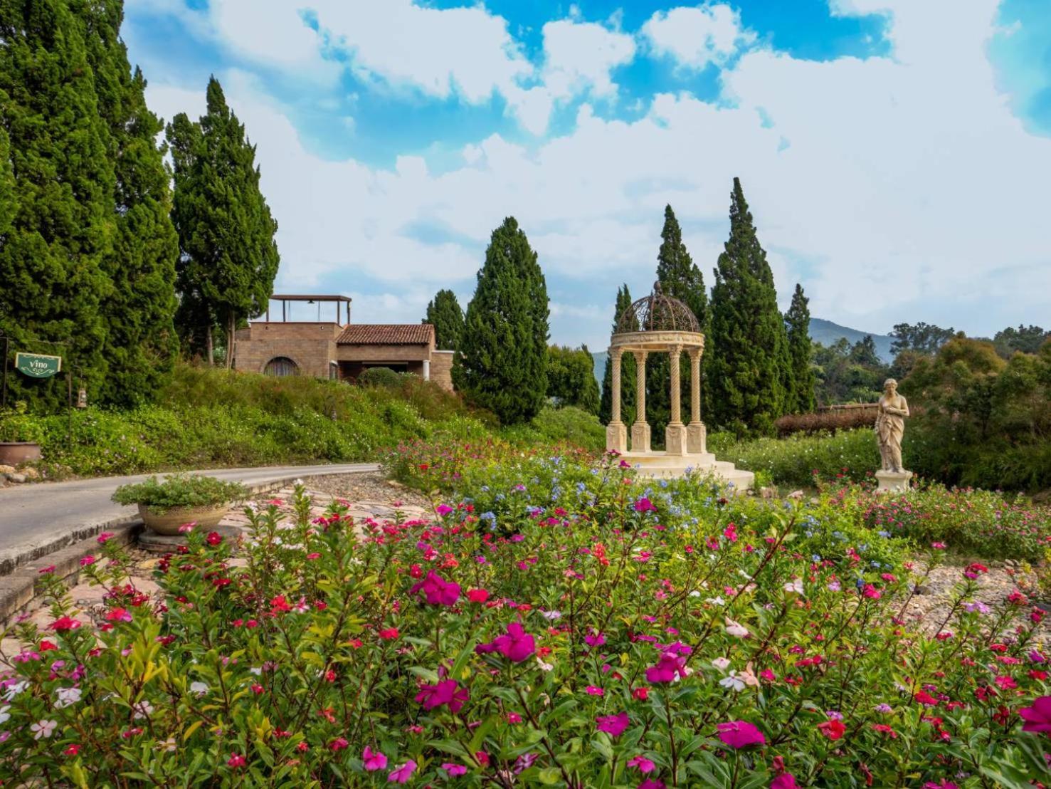La Toscana Suan Phueng Bagian luar foto