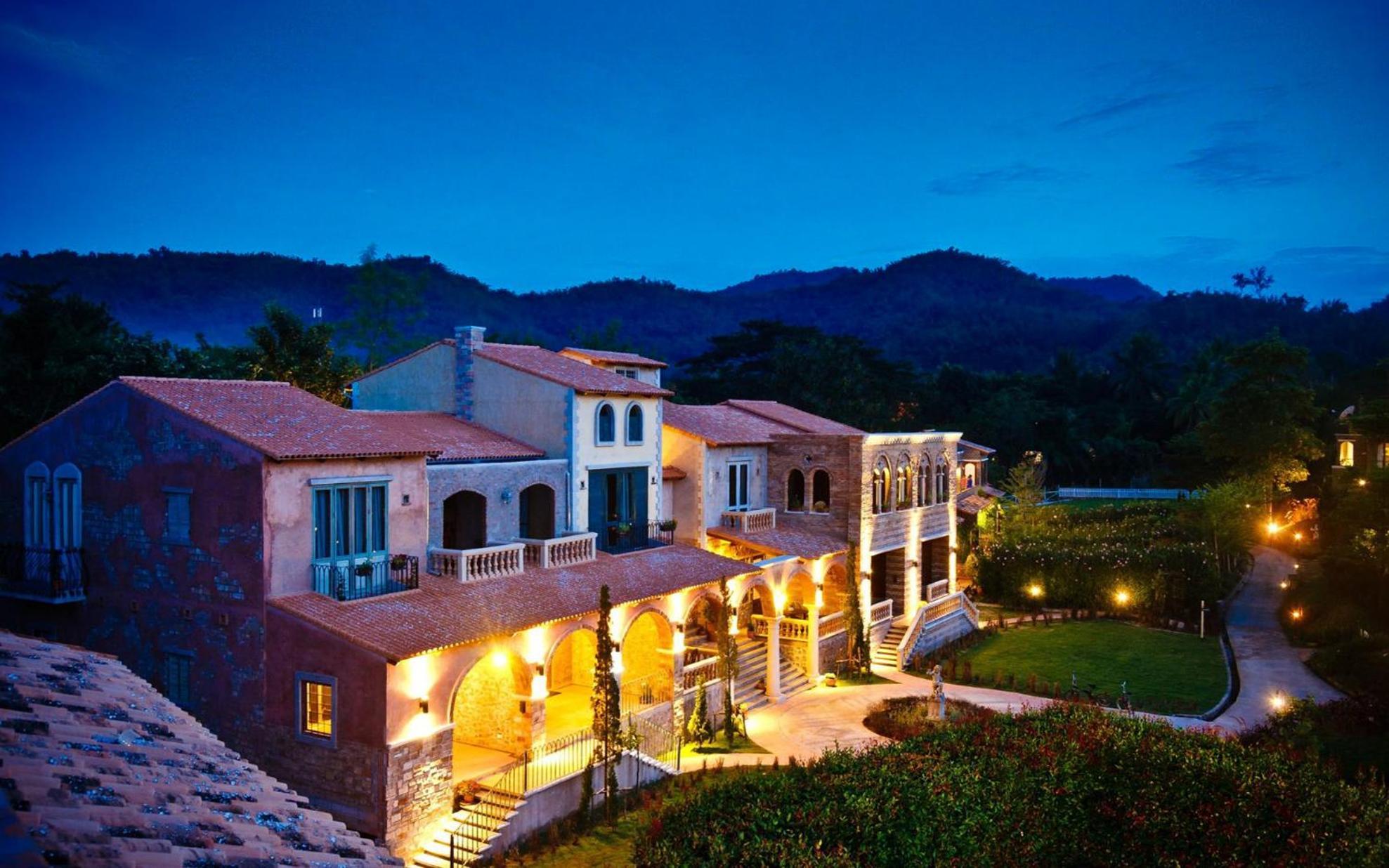 La Toscana Suan Phueng Bagian luar foto